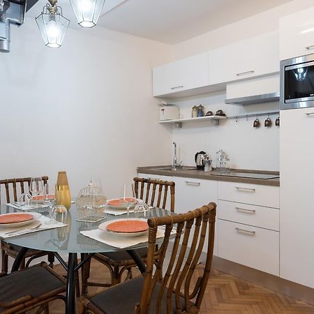Old Bridge: Historical And Chic Apartment Firenze Eksteriør billede
