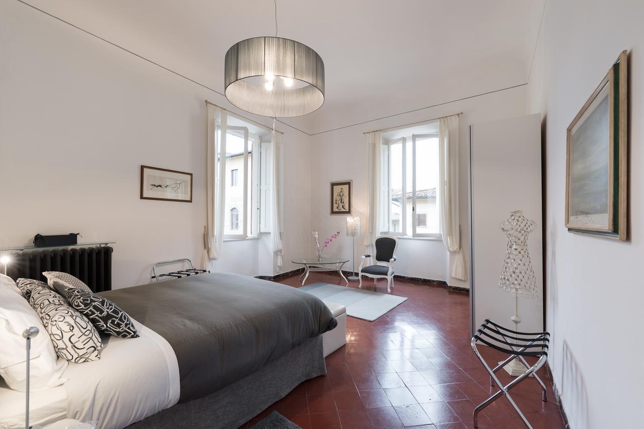 Old Bridge: Historical And Chic Apartment Firenze Eksteriør billede